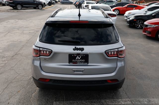 Used 2019 Jeep Compass Latitude image 12