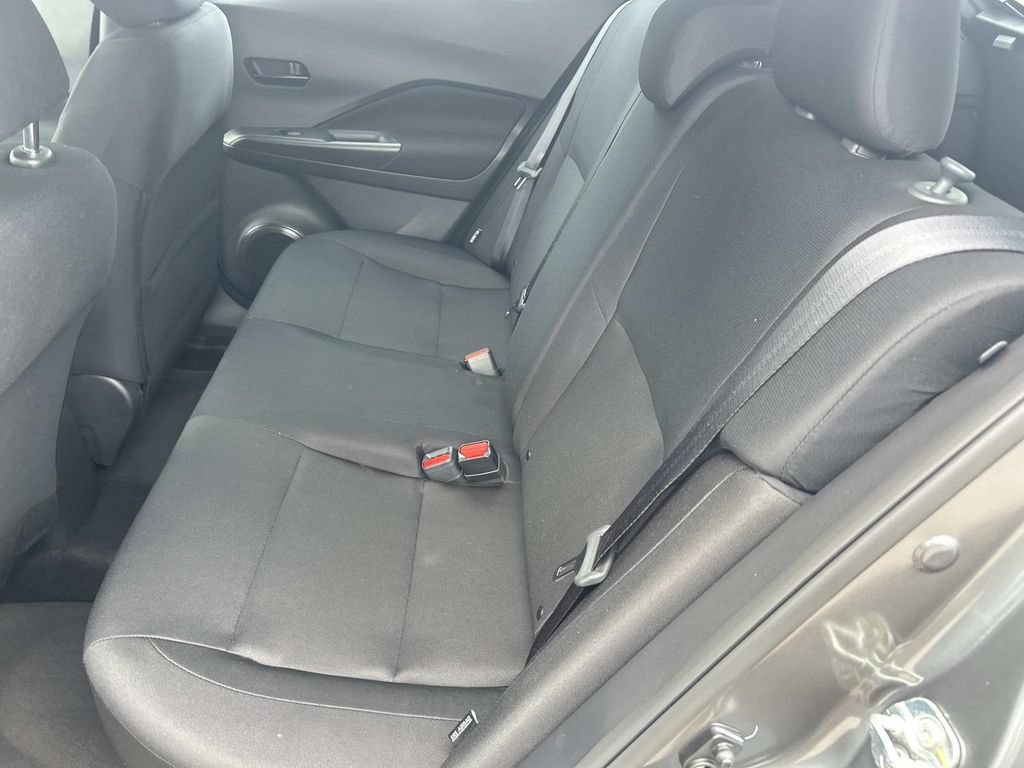 Certified 2025 Nissan Kicks Play S FWD image 19