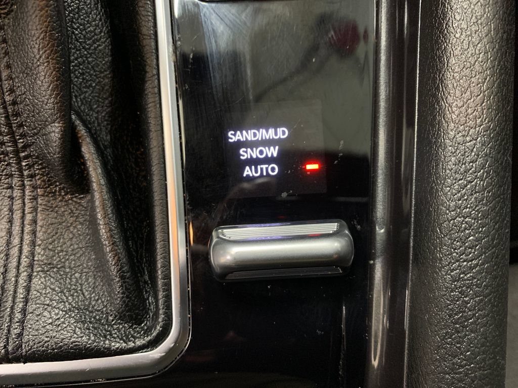 Used 2023 Jeep Compass Sport AWD/4WD image 28
