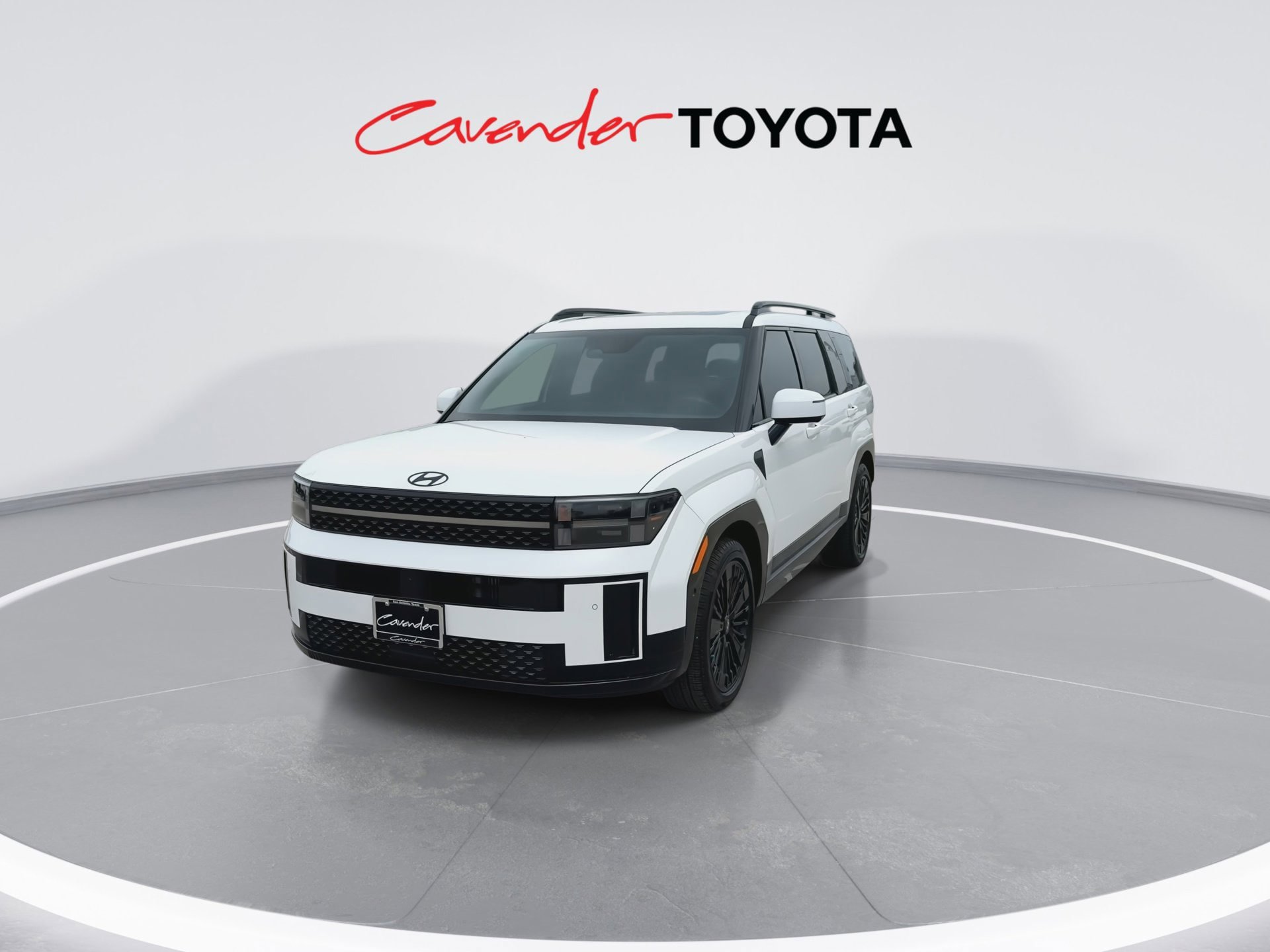 Used 2025 Hyundai Santa Fe Calligraphy AWD/4WD image 2