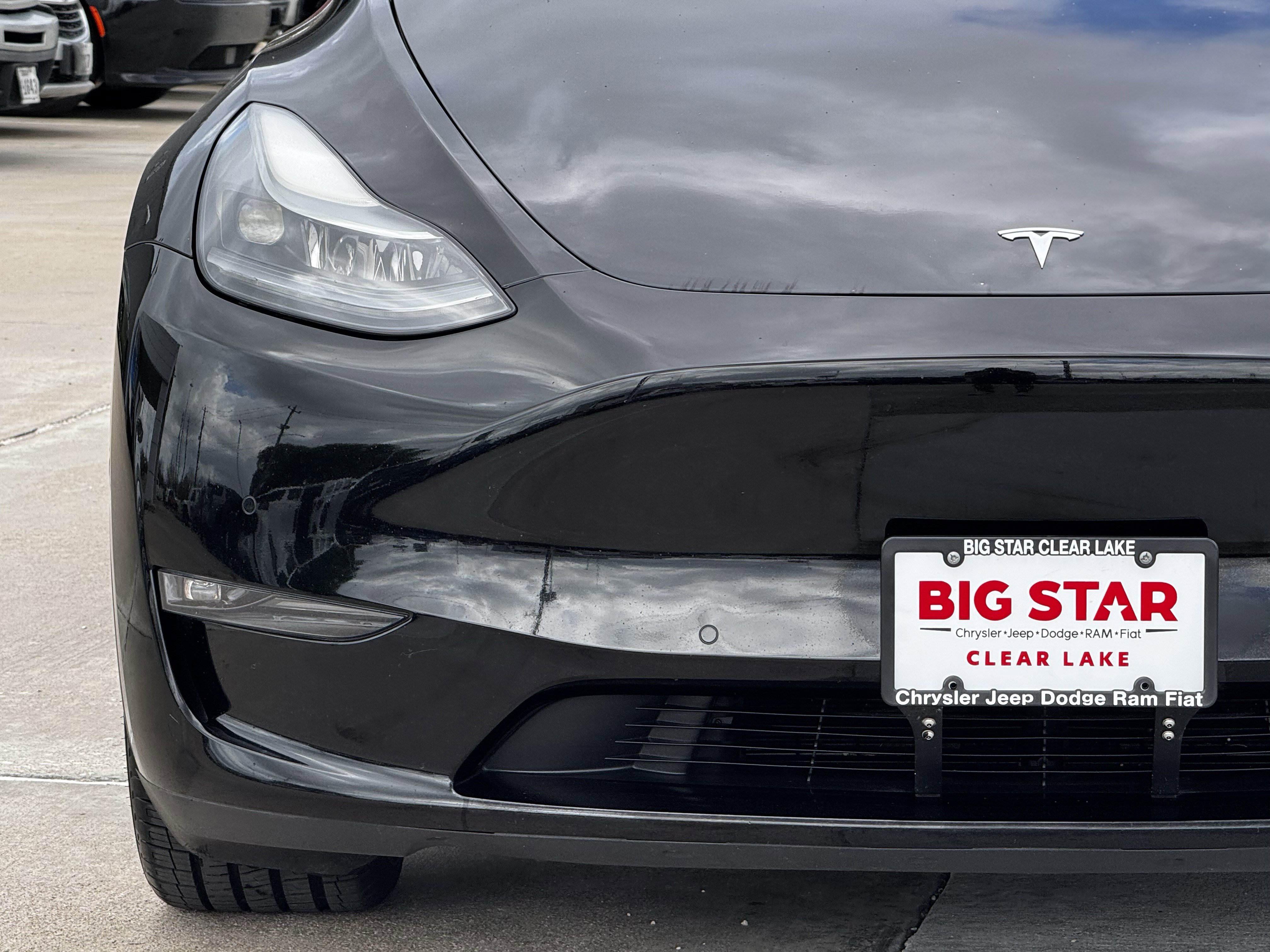 Used 2022 Tesla Model Y Performance image 6