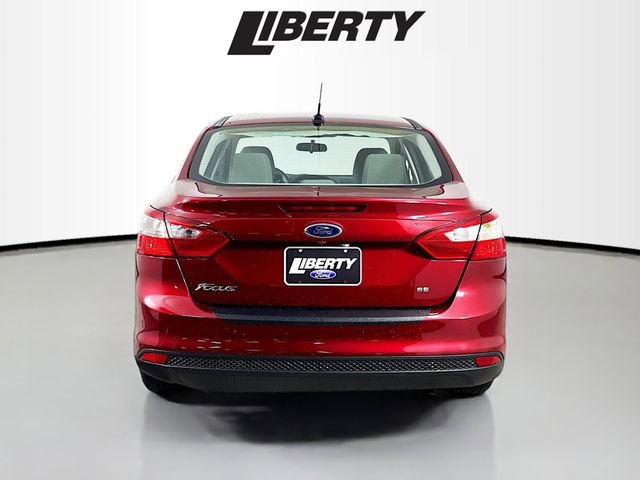 Used 2014 Ford Focus SE image 6