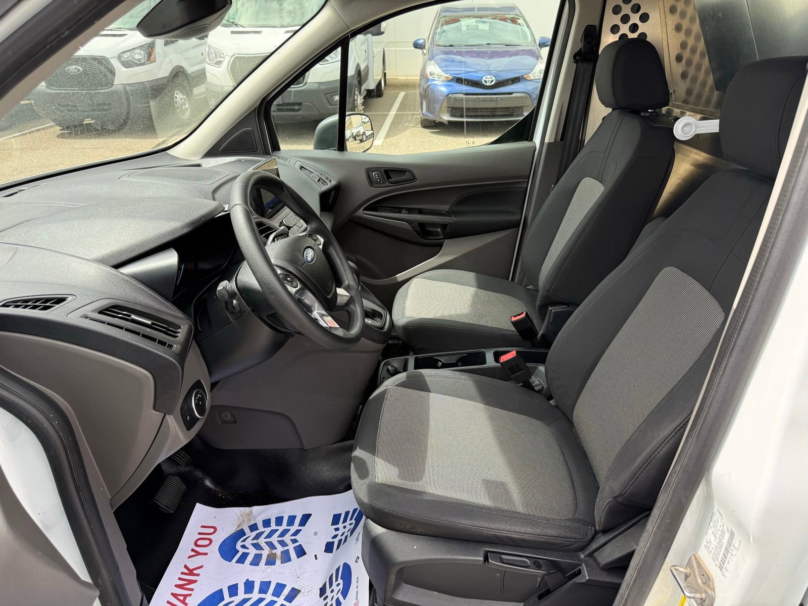 Used 2021 Ford Transit Connect XL FWD image 5