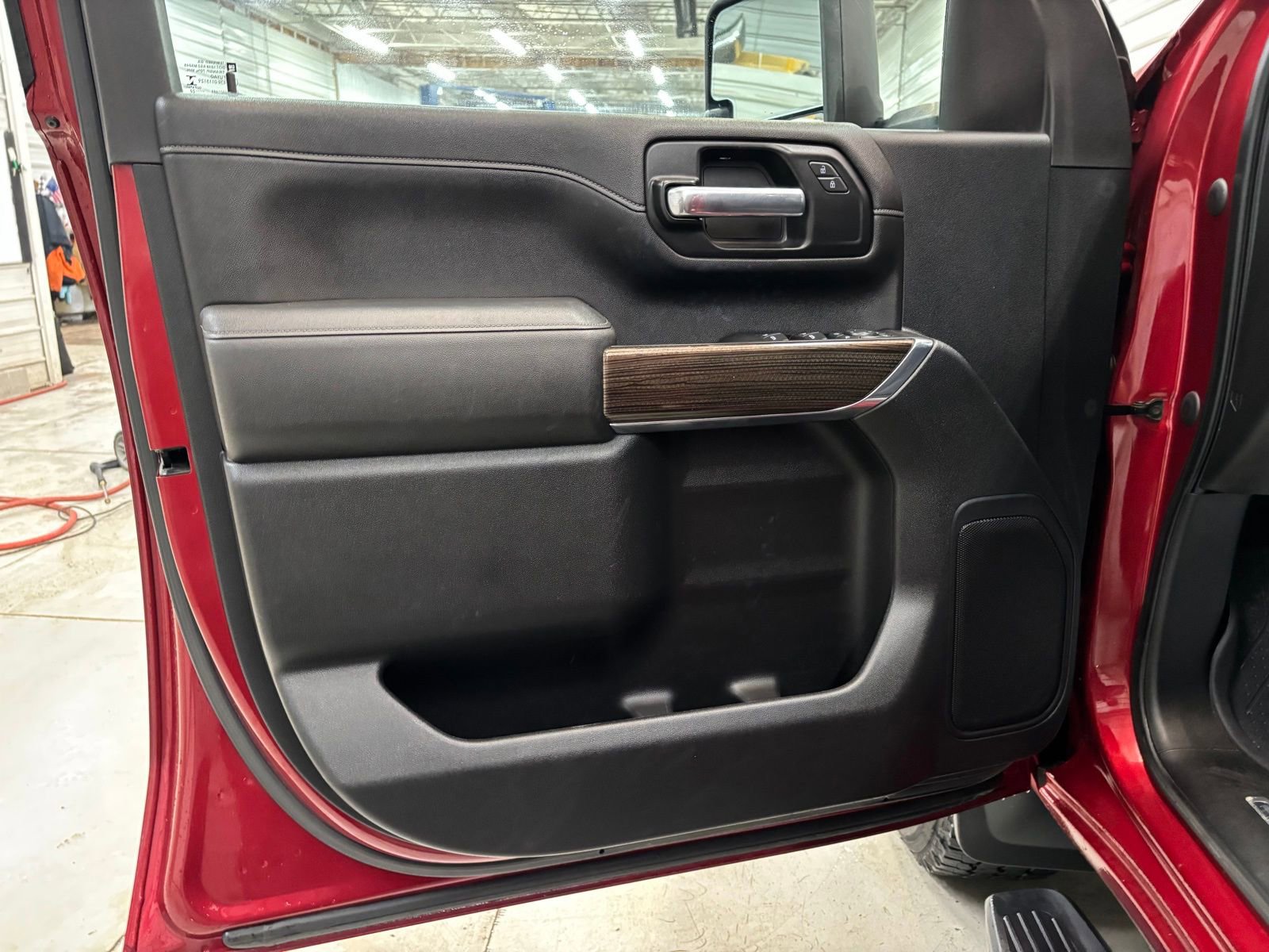 Used 2020 Chevrolet Silverado 2500 LT w/ All Star Edition image 7