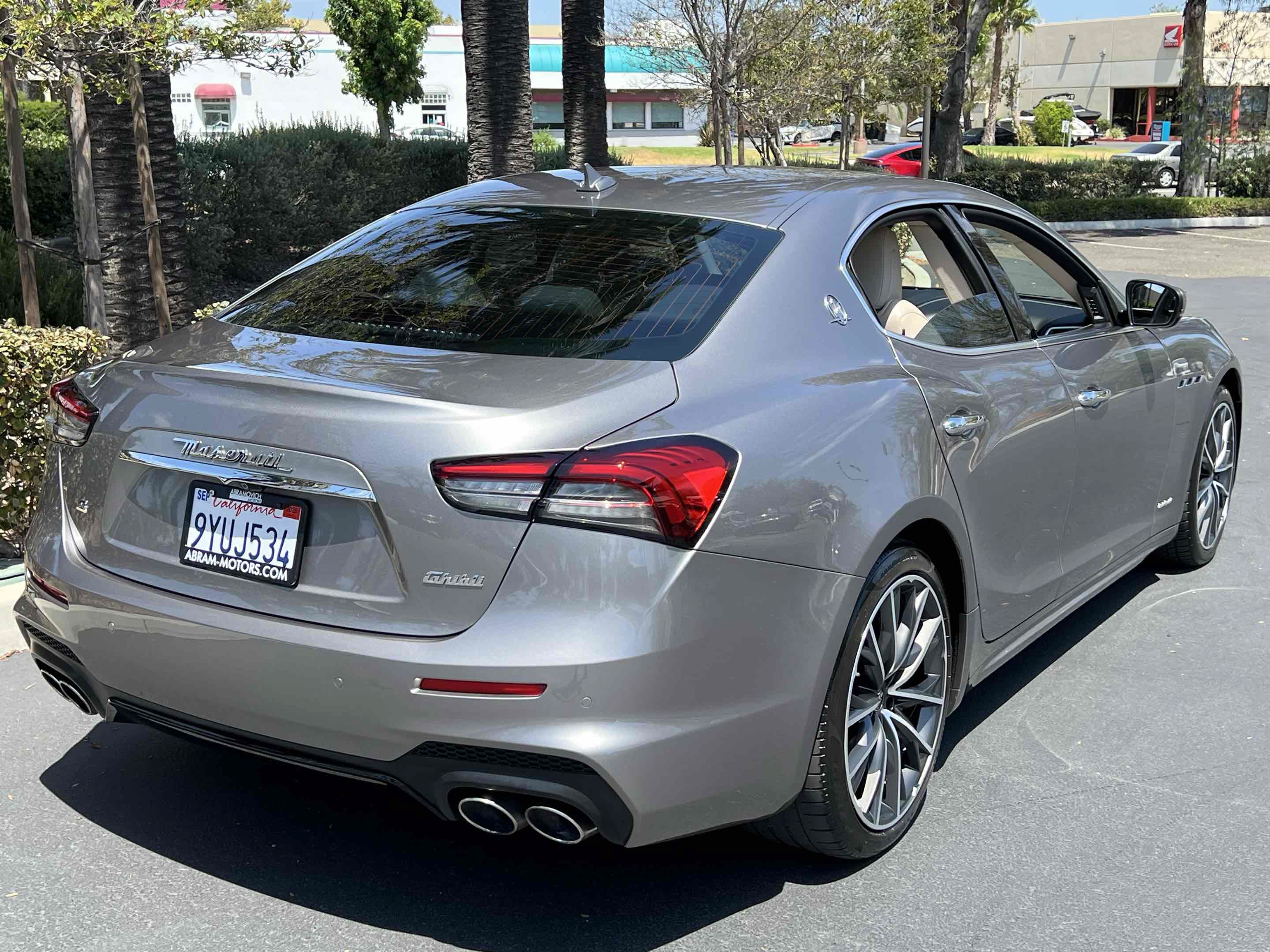 Used 2021 Maserati Ghibli S GranSport RWD image 24