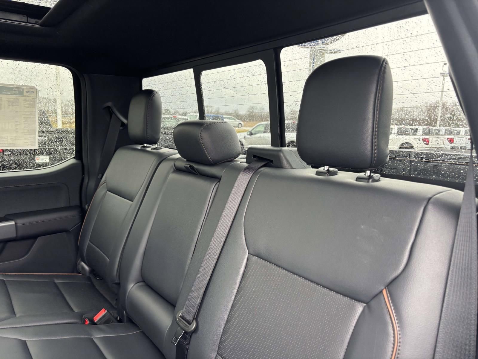 New 2025 Ford F150 Lariat w/ Equipment Group 502A High image 28