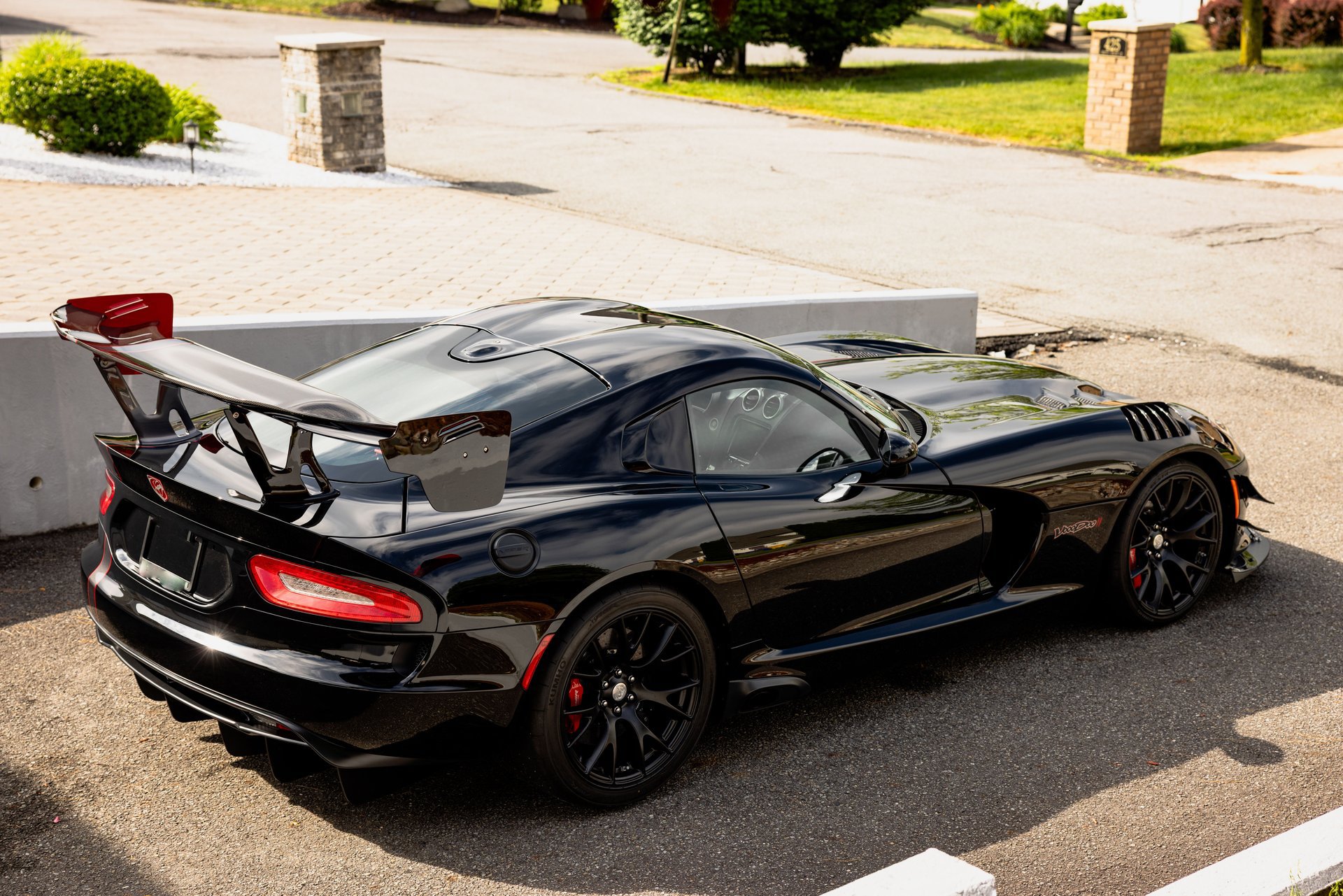 Used 2017 Dodge Viper GTC w/ ACR Package RWD image 35