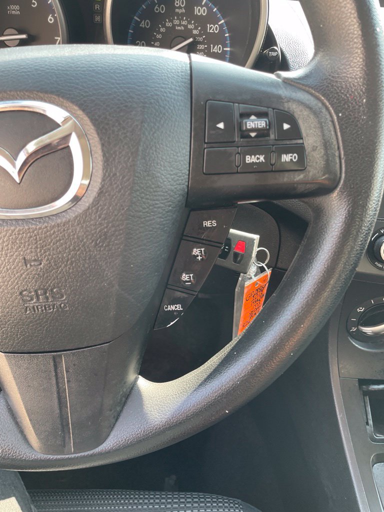 Used 2013 MAZDA MAZDA3 i Sport FWD image 13