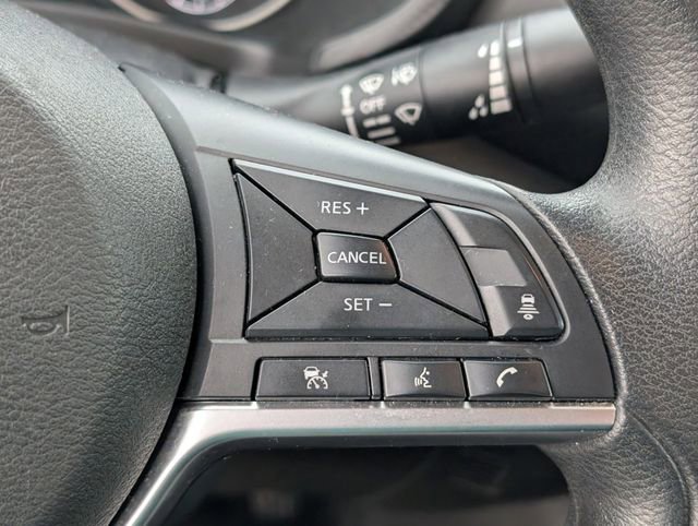 Used 2024 Nissan Sentra SV FWD image 17