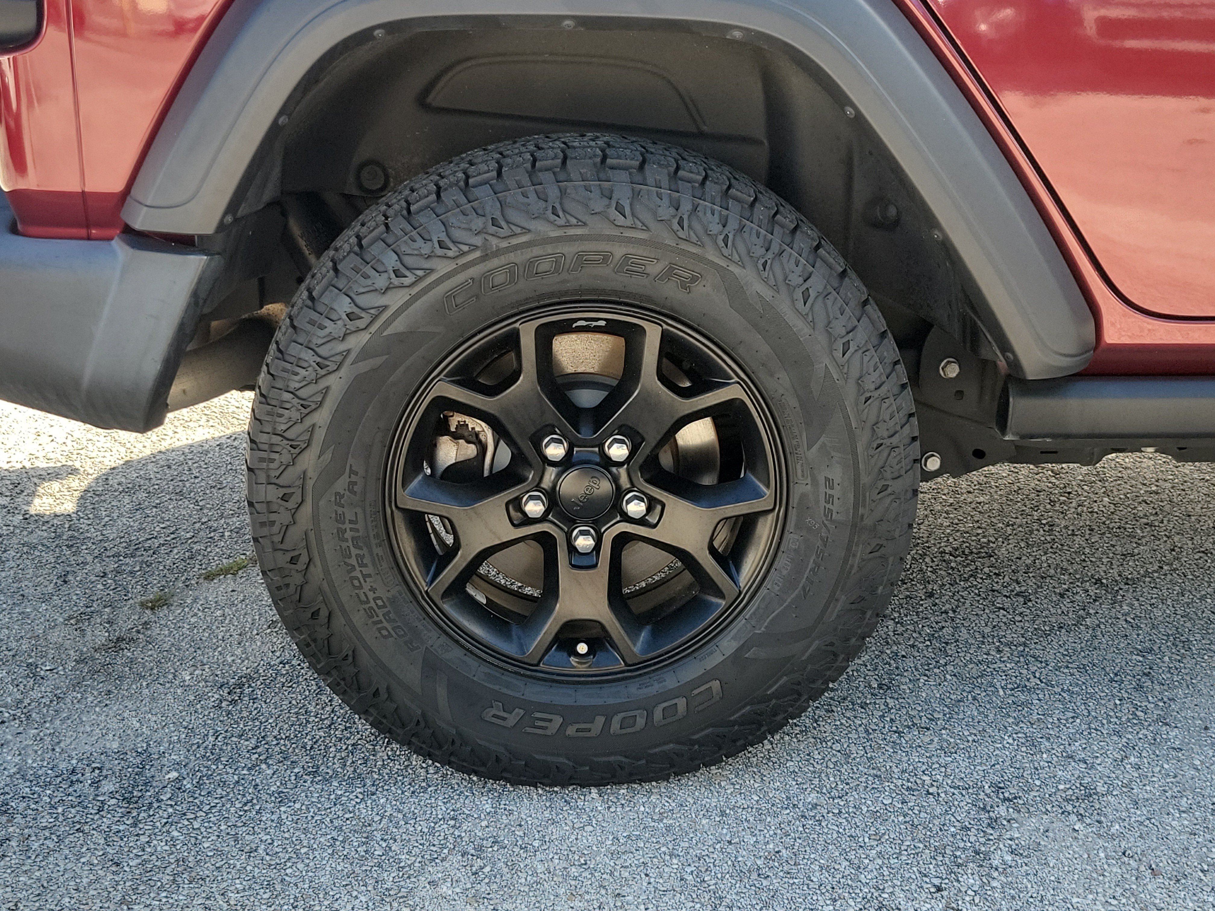 Used 2021 Jeep Wrangler Unlimited Sport AWD/4WD image 5
