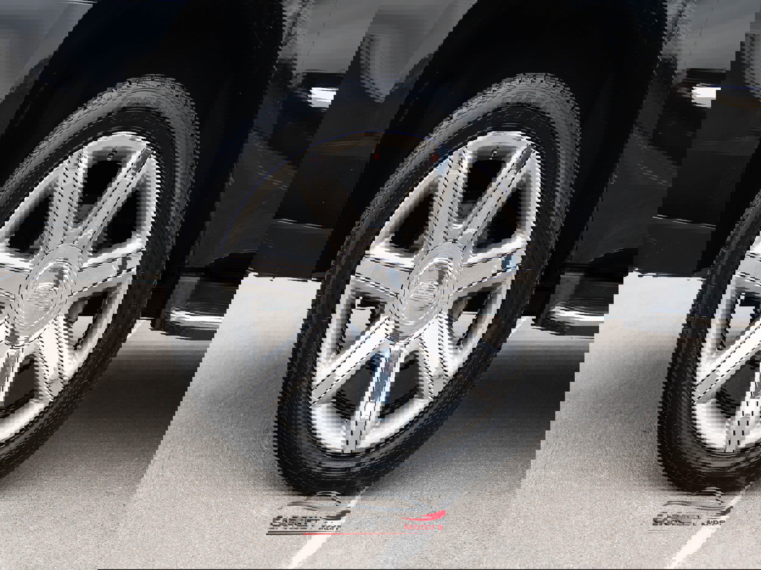 Used 2020 Cadillac Escalade Premium Luxury image 11