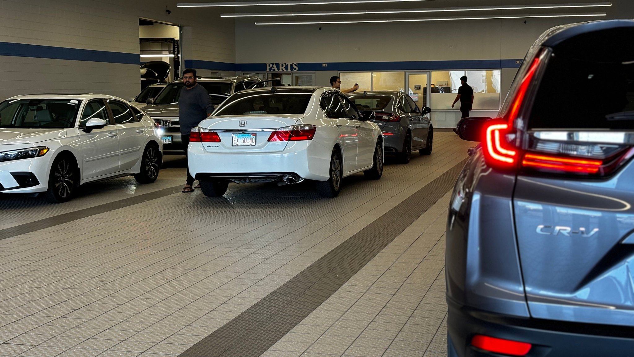 Certified 2023 Honda Accord EX image 40