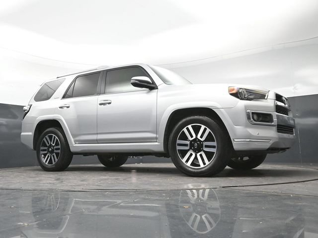 Used 2016 Toyota 4Runner Limited RWD image 28