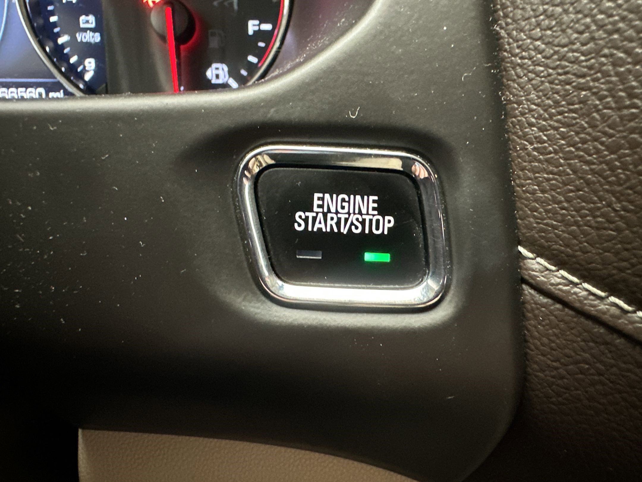 Used 2017 GMC Acadia Denali w/ Technology Package image 25