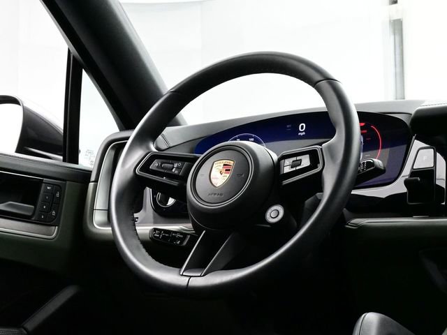 Certified 2025 Porsche Cayenne E-Hybrid Coupe image 21