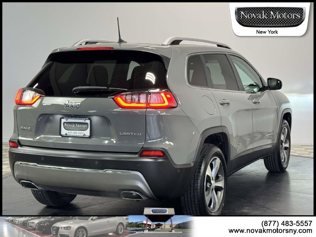 Used 2021 Jeep Cherokee Limited w/ Elite Package AWD/4WD image 8