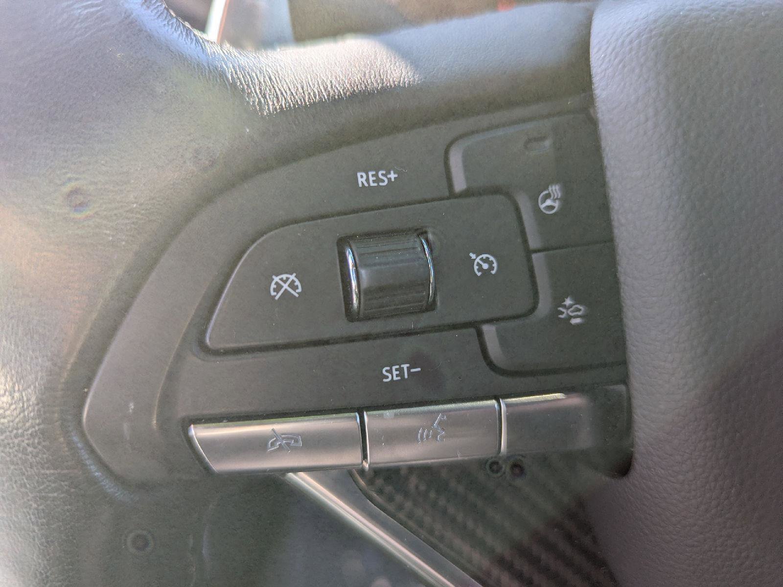 Used 2023 Cadillac XT6 Sport image 19