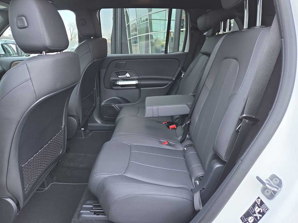 Used 2026 Mercedes-Benz GLB 250 GLB 250 image 12