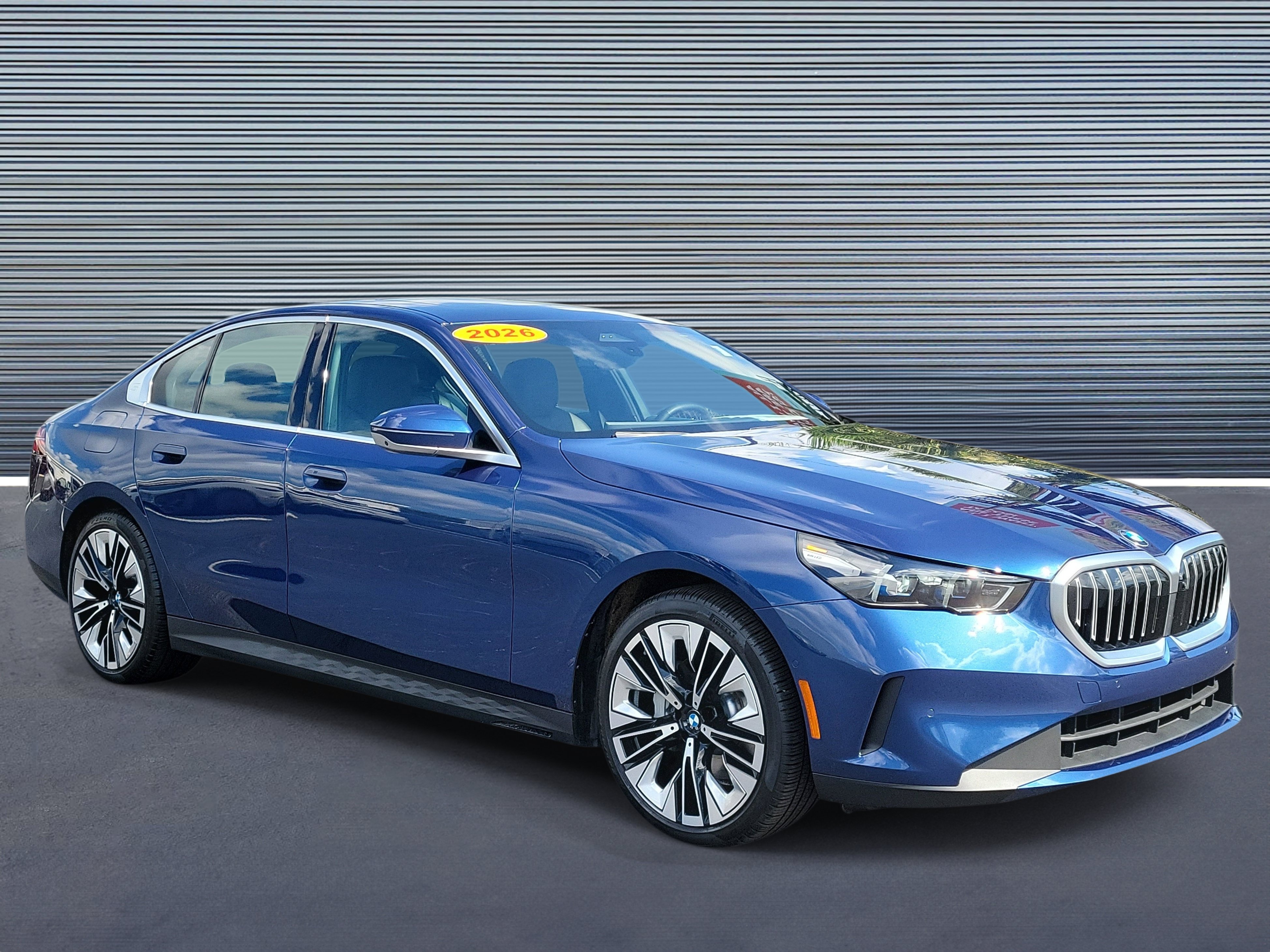 Used 2026 BMW 530i RWD image 2