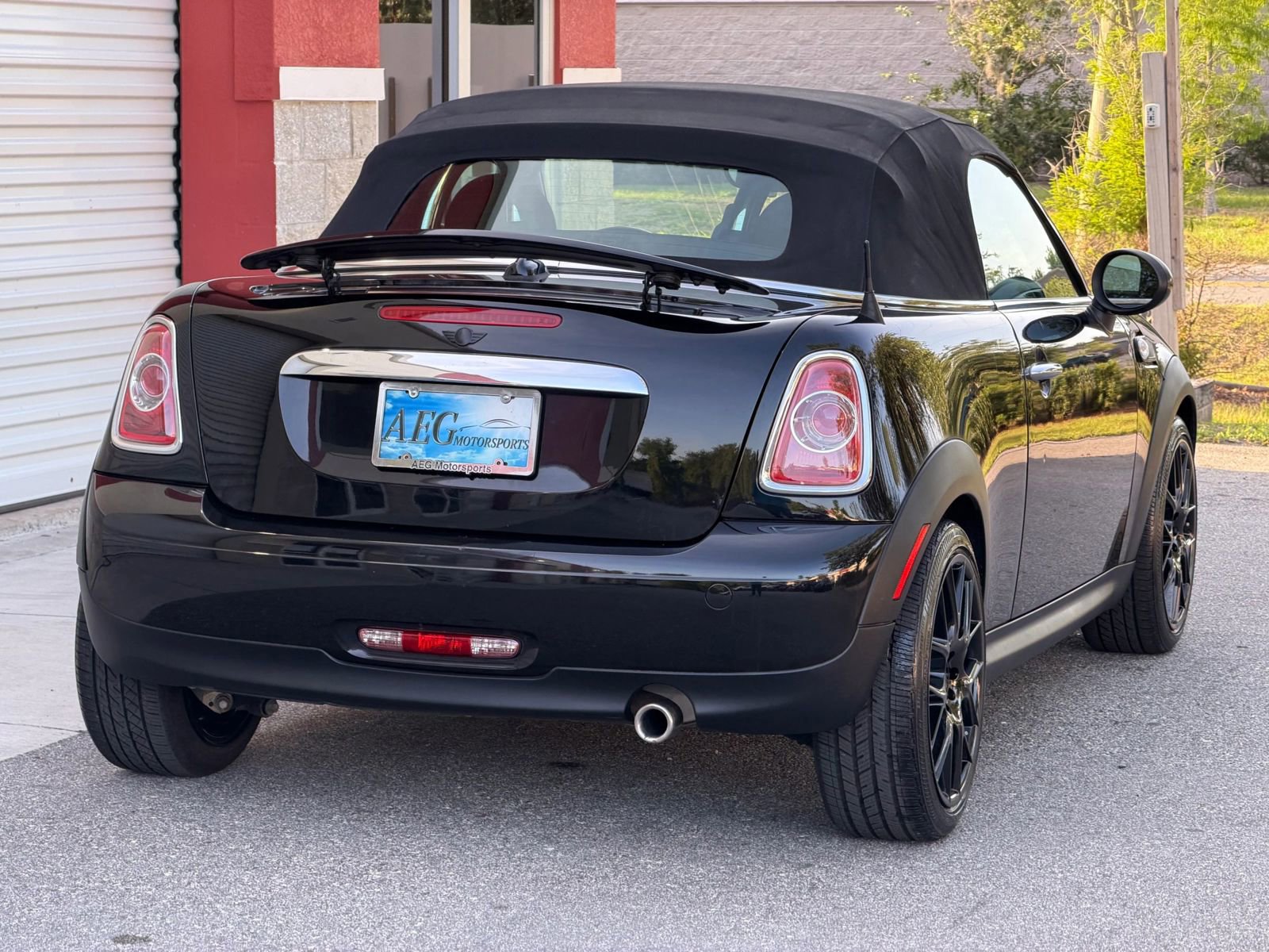 Used 2013 MINI Cooper Roadster FWD image 12