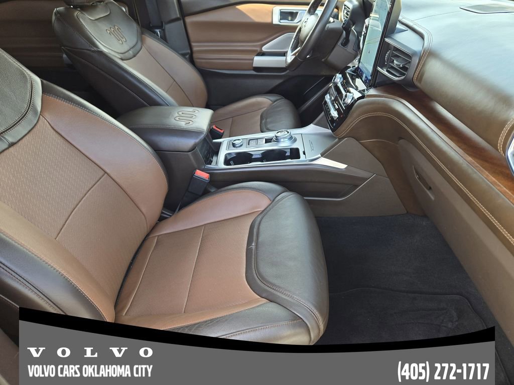 Used 2022 Ford Explorer King Ranch w/ Premium Technology Package image 14