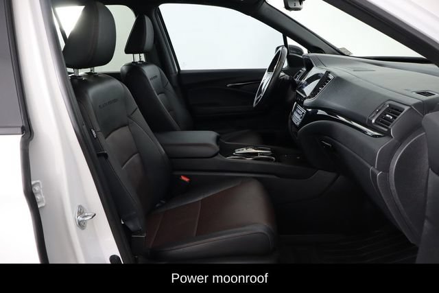 Used 2025 Honda Ridgeline Black Edition image 10