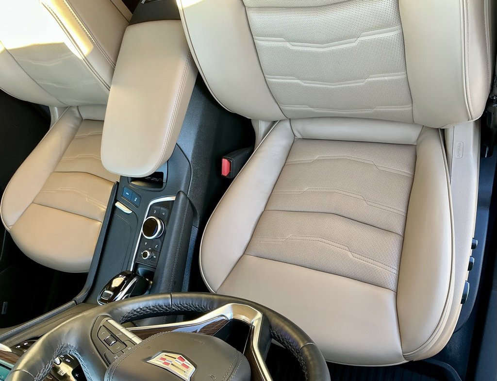 Used 2025 Cadillac XT6 Premium Luxury w/ Platinum Package image 39