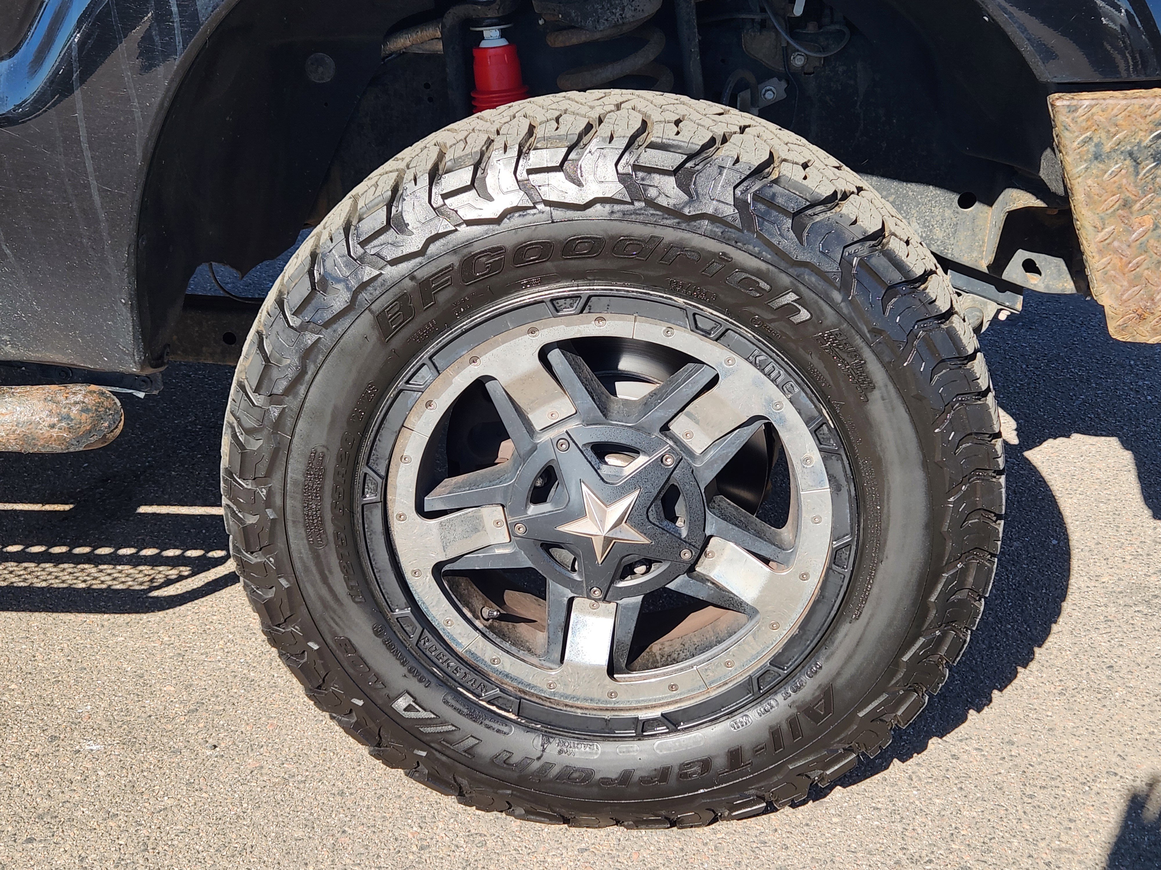 Used 2016 Ford F350 Lariat image 9