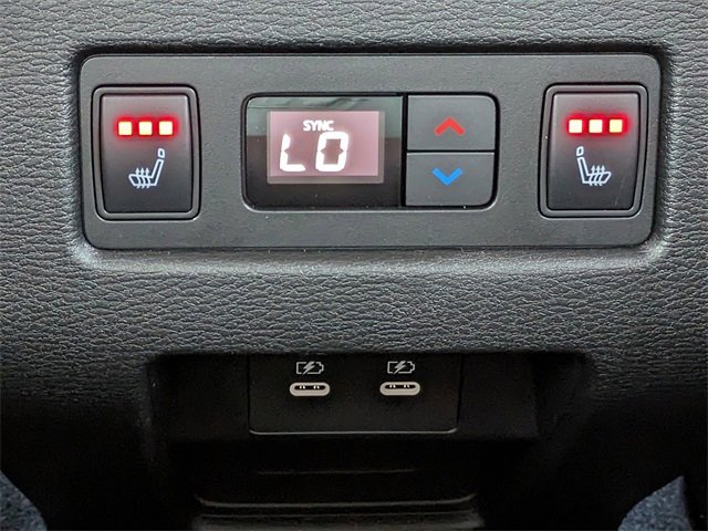 New 2025 Mitsubishi Outlander SEL image 21