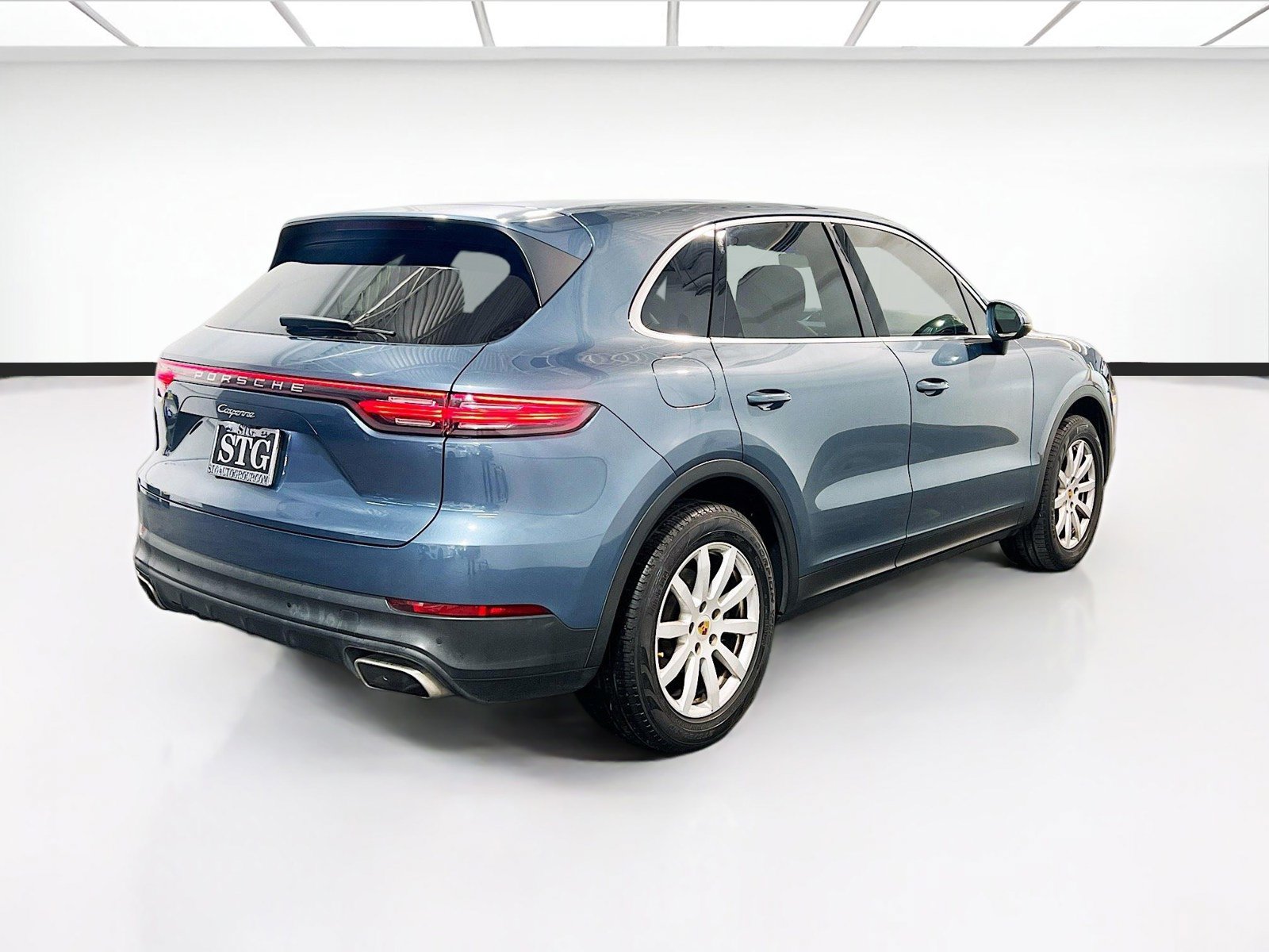 Used 2019 Porsche Cayenne AWD/4WD image 4