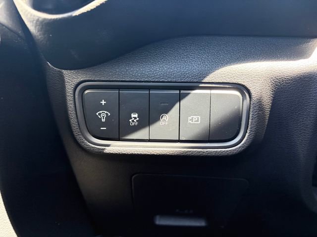 Used 2023 Kia Soul S FWD image 16