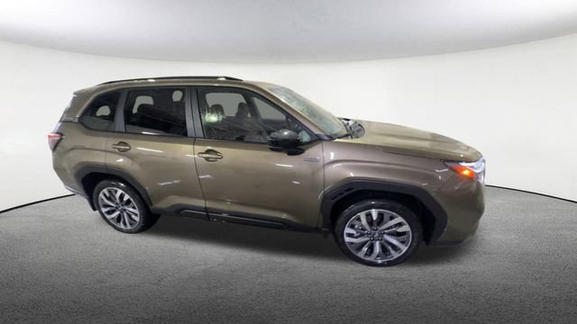 New 2025 Subaru Forester Touring w/ Touring Package AWD/4WD image 9