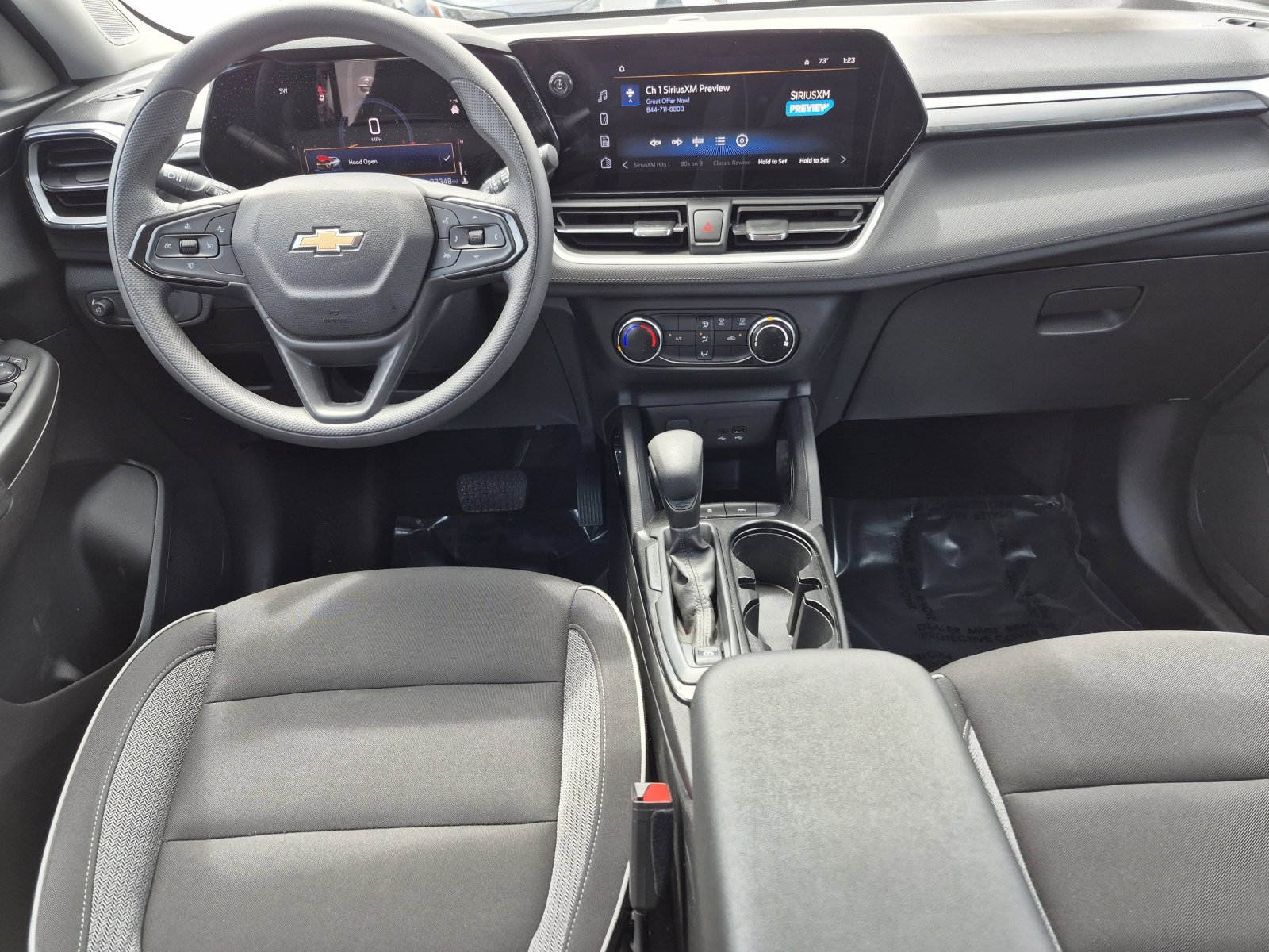 Used 2025 Chevrolet TrailBlazer LS w/ LS Convenience Package FWD image 18