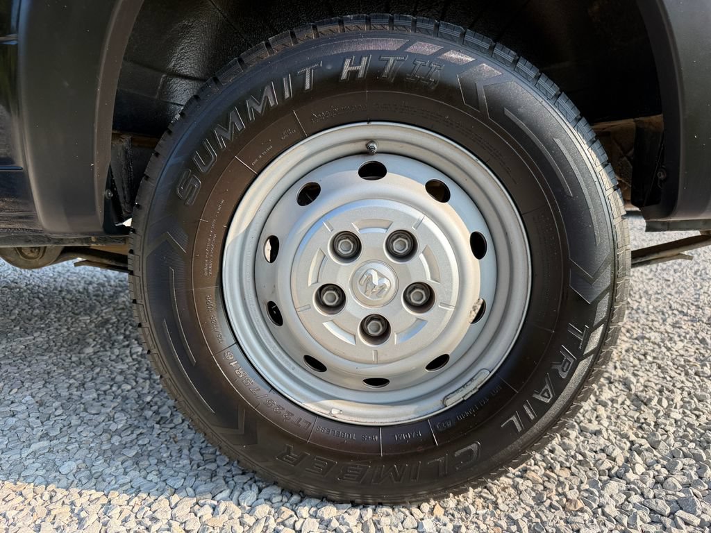 Used 2023 RAM ProMaster 2500 FWD image 36