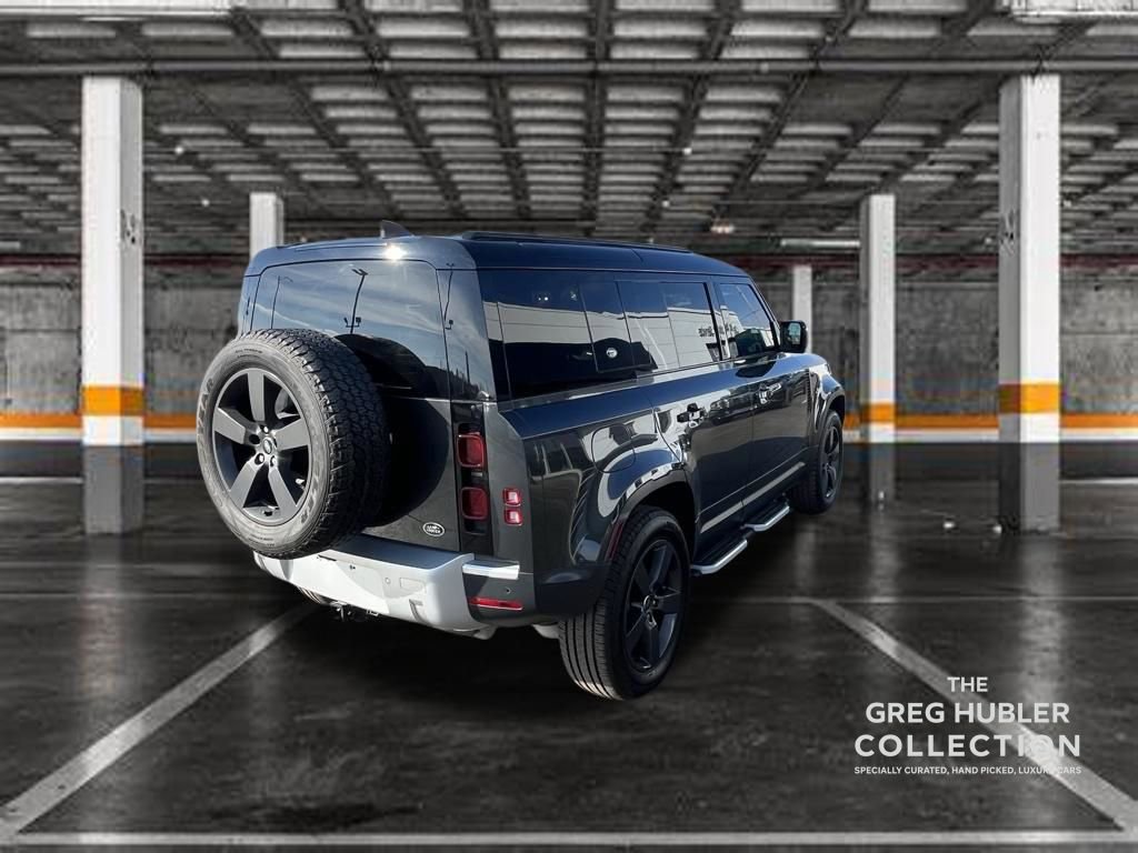 Used 2023 Land Rover Defender 110 SE image 9