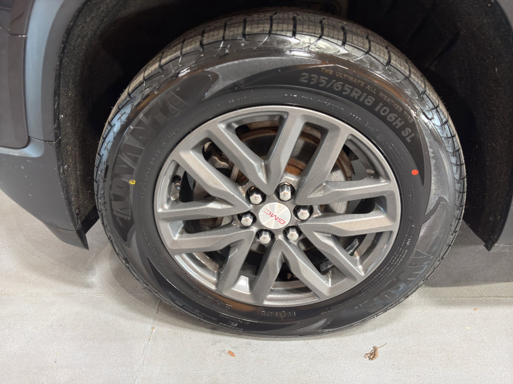 Used 2018 GMC Acadia SLT image 9