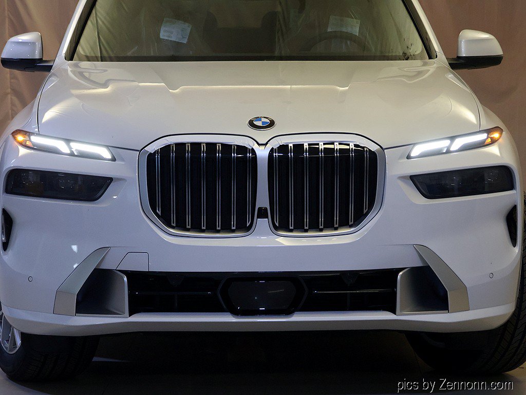 New 2027 BMW X7 xDrive40i AWD/4WD image 6