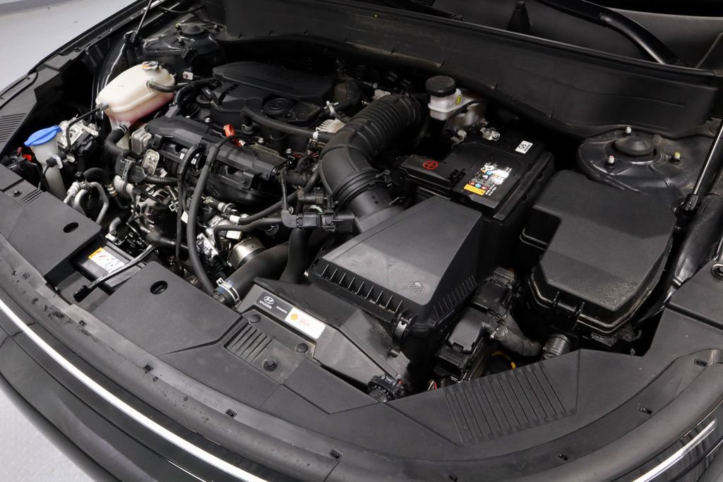 Used 2024 Hyundai Kona Limited AWD/4WD image 18