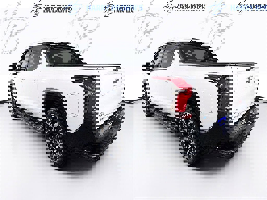 Used 2025 Chevrolet Silverado EV RST image 31