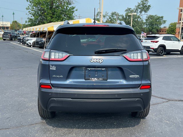 Used 2020 Jeep Cherokee Latitude Plus w/ Cold Weather Group AWD/4WD image 6