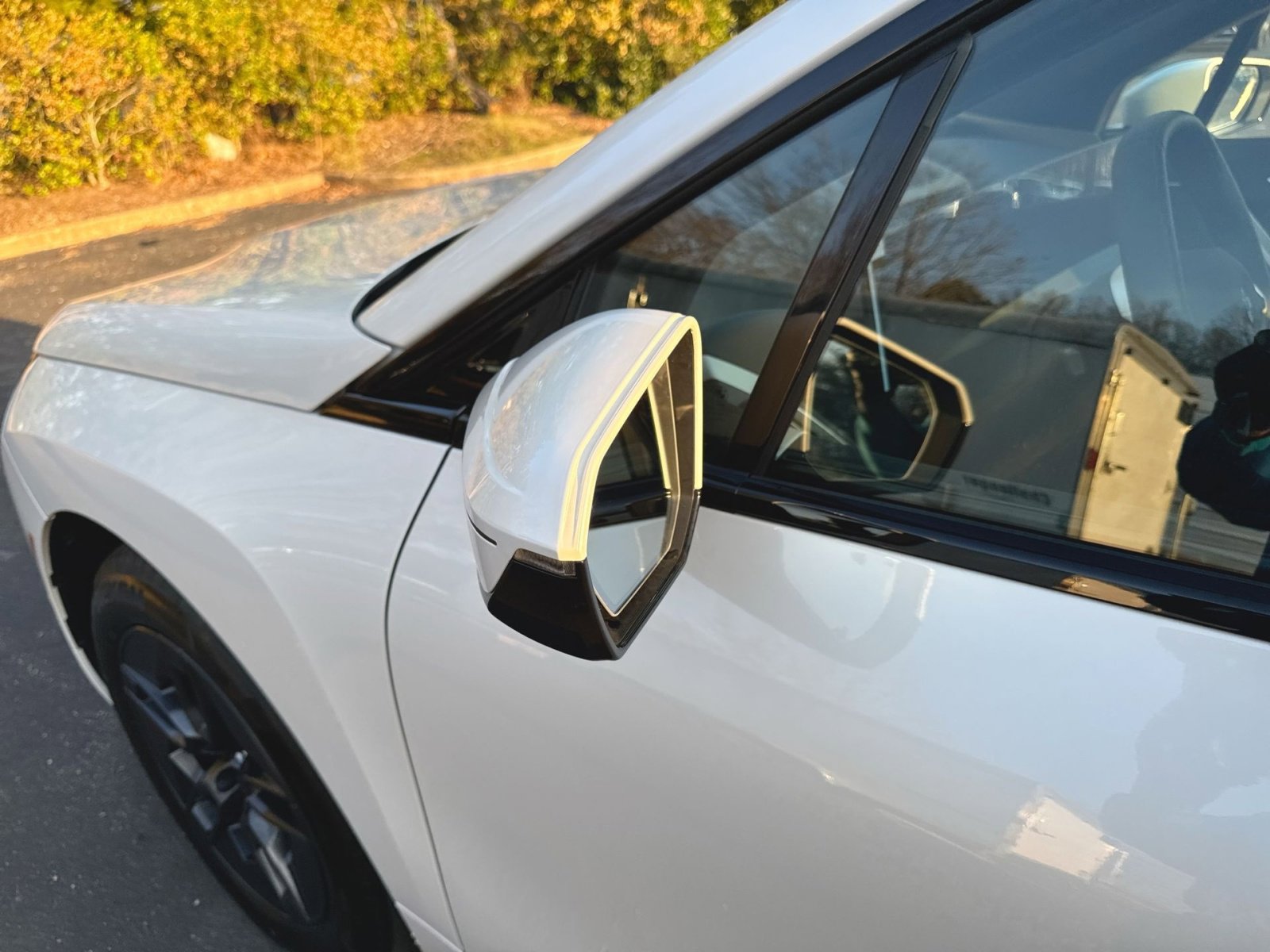 New 2026 BMW iX xDrive45 image 6