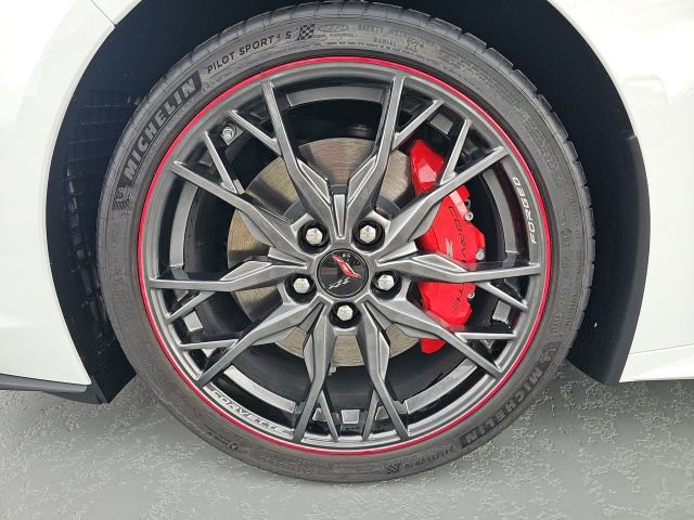 New 2026 Chevrolet Corvette Stingray Coupe w/ Z51 Performance Package image 25