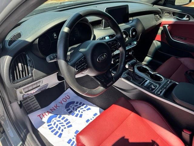 Used 2020 Kia Stinger GT1 AWD/4WD image 13