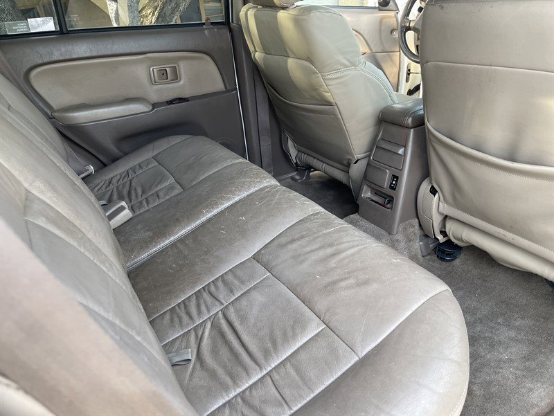 Used 2001 Toyota 4Runner Limited image 18