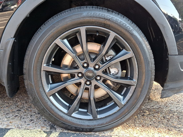 Used 2018 Ford Explorer XLT w/ Equipment Group 202A AWD/4WD image 8
