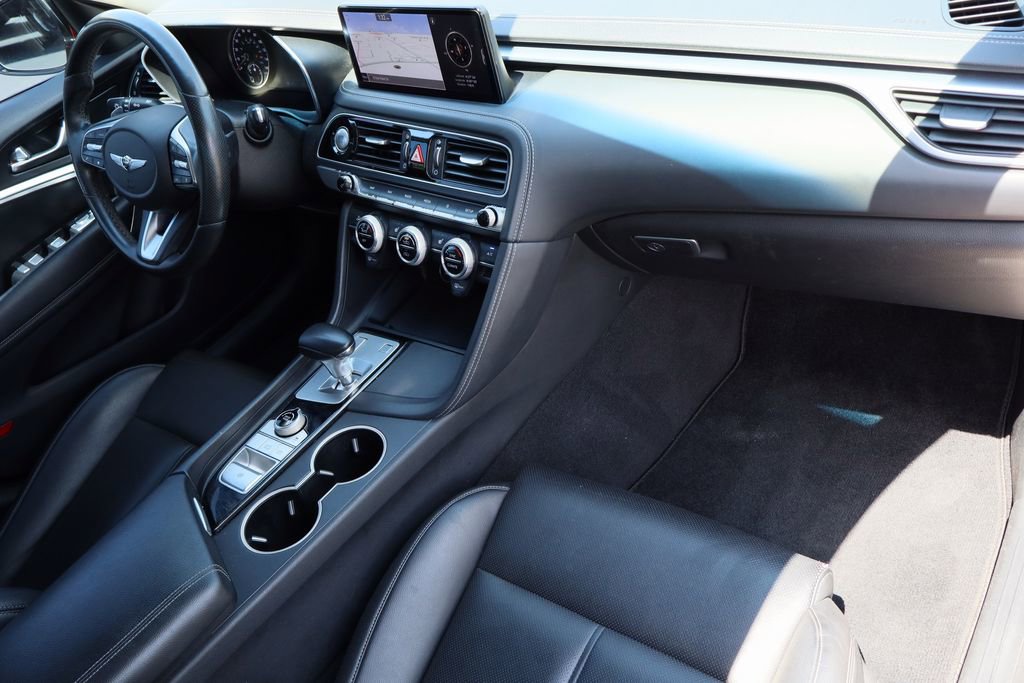 Used 2022 Genesis G70 2.0T image 28