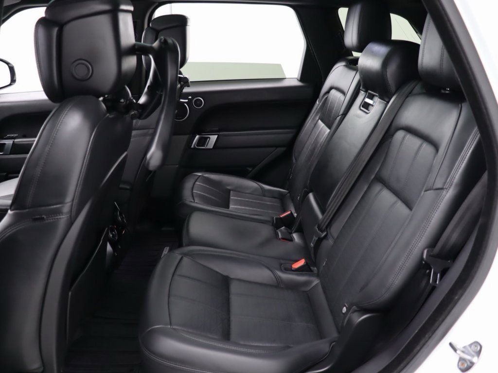 Used 2018 Land Rover Range Rover Sport HSE Dynamic image 18