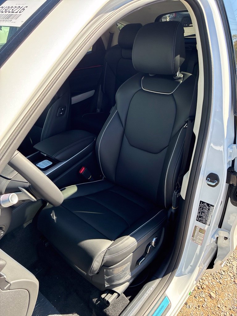 New 2027 Genesis GV70 2.5T Advanced AWD/4WD image 14