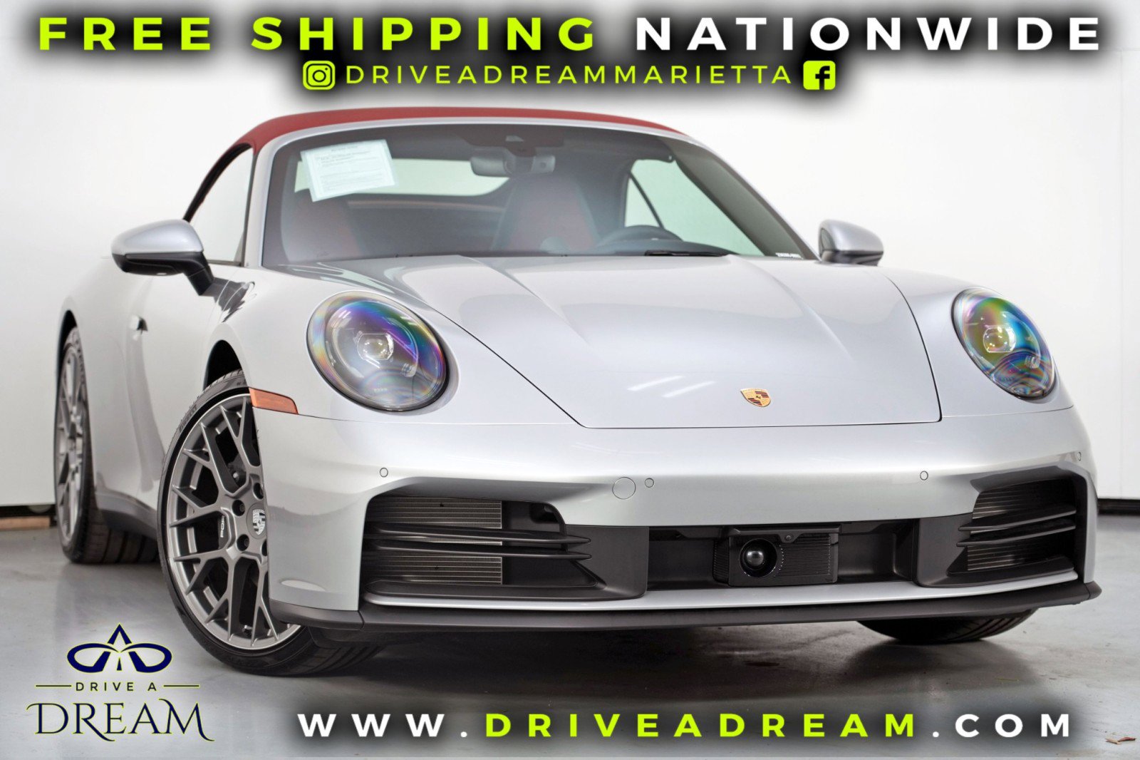 Used 2025 Porsche 911 Carrera image 2