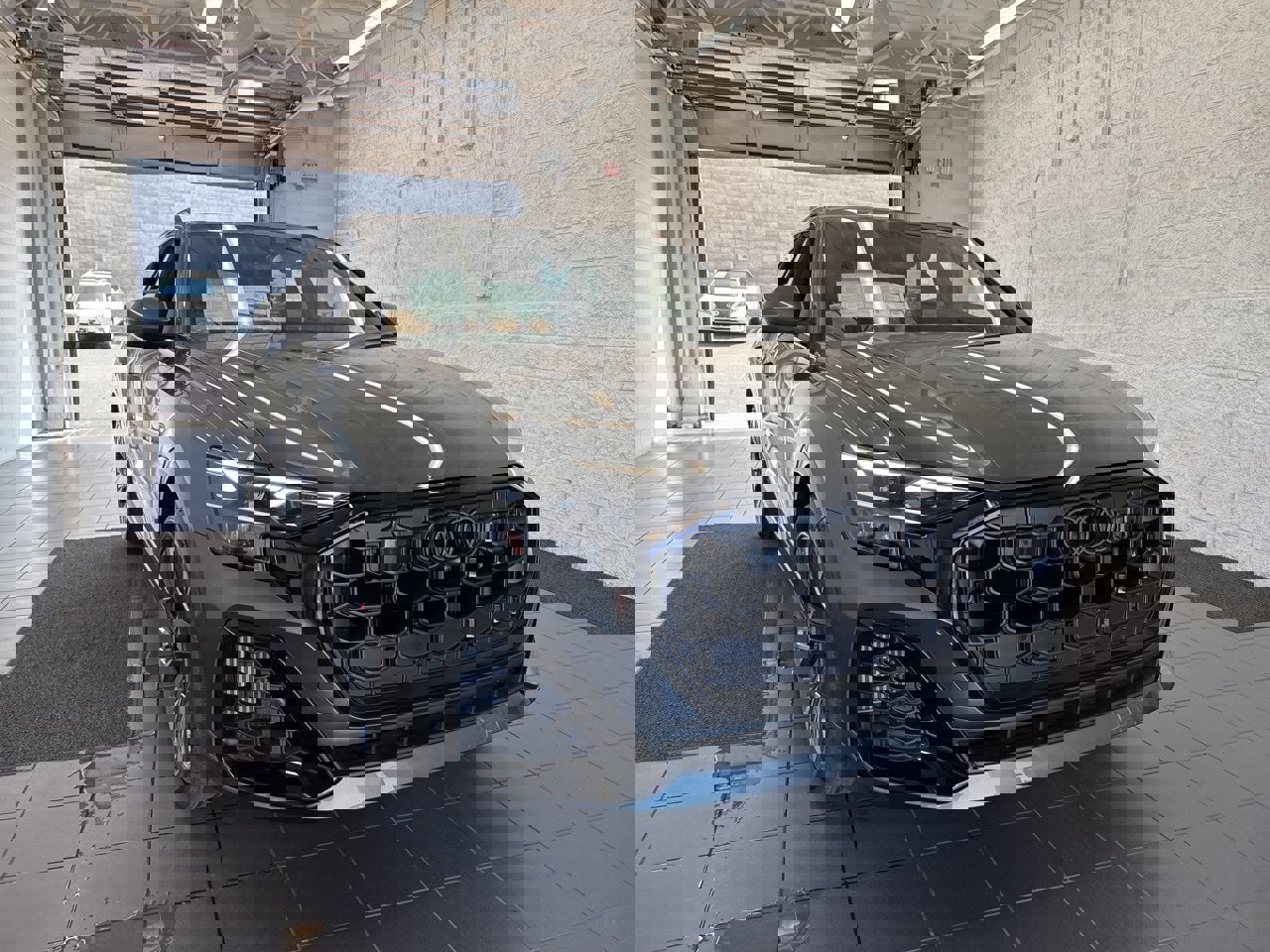 New 2025 Audi Q8 Premium Plus image 2